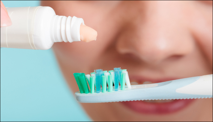 cleaning-teeth