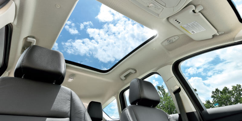2016-ford-cmax-hybrid-skylight-window-open-interior-view-1